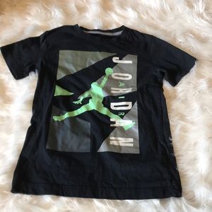 Boys Air Jordan tee shirt
